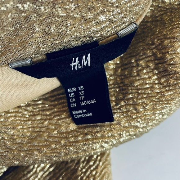 H&M Gold Mini Skirt - Picture 5 of 10